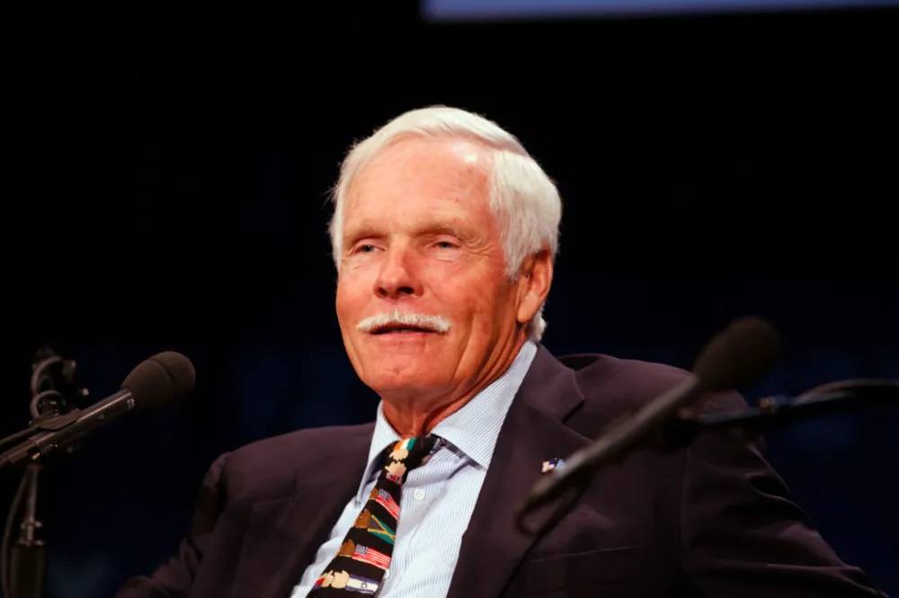 Morre Ted Turner, fundador da CNN e pioneiro das notícias em tempo real