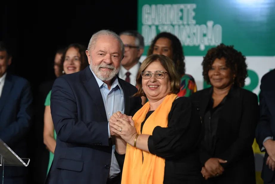 Ministra das Mulheres condena comentário machista de Lula